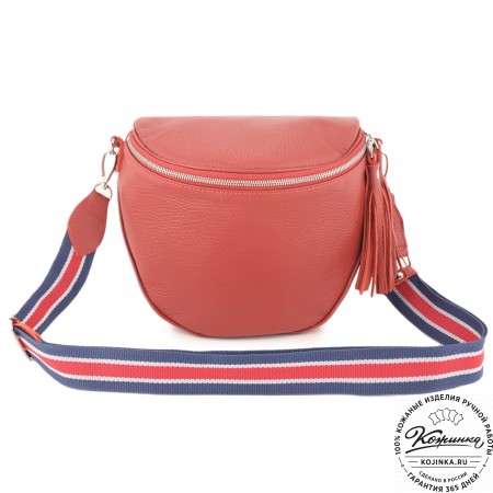 Женская кожаная сумка "Либерти" (красная)