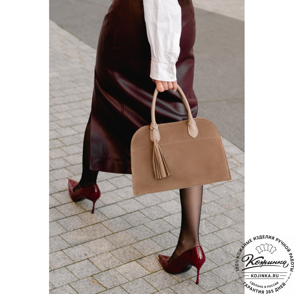 Женская кожаная сумка "Вирджиния" (черная)